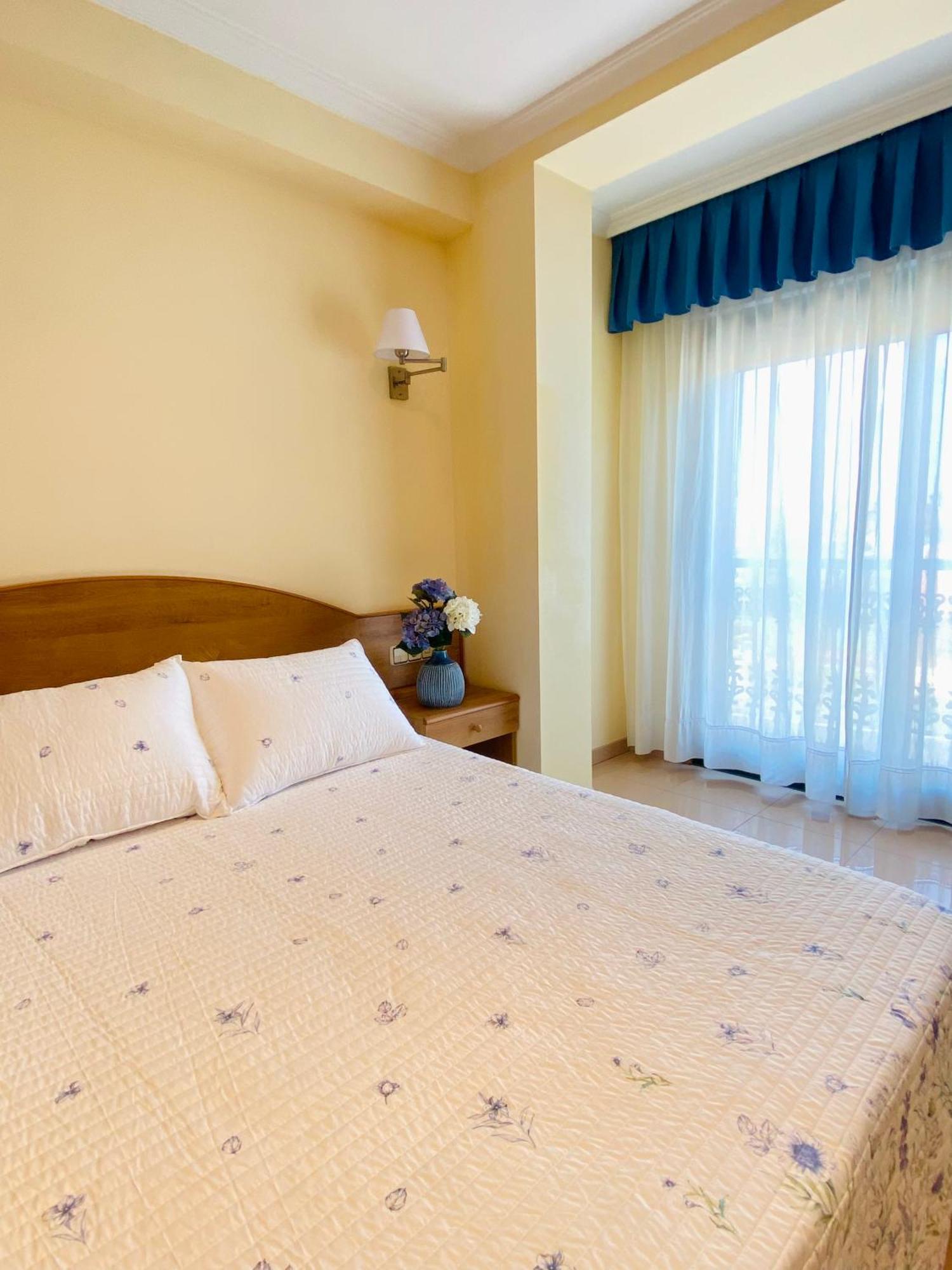 Duerming Areas Playa Hotel Sanxenxo Luaran gambar